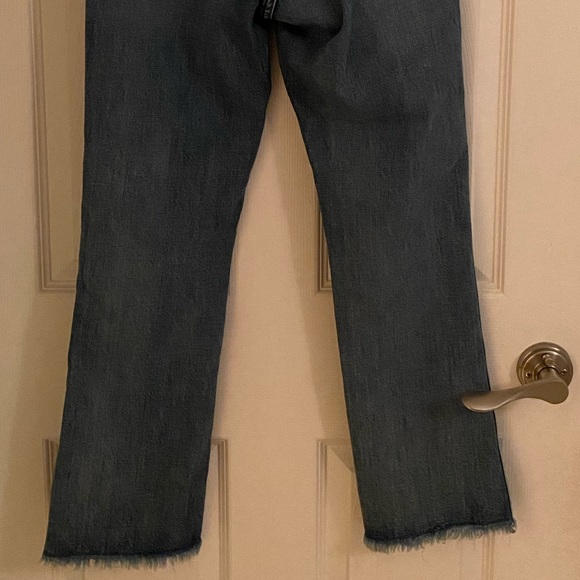 Madewell 10” High Riser Demi Boot Frayed Hem Jeans - Picture 9 of 16